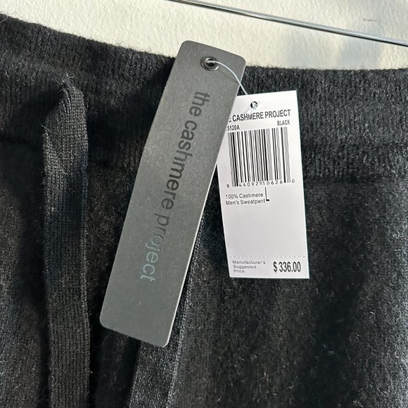 Black - 100% cashmere joggers - Picture 3 of 7